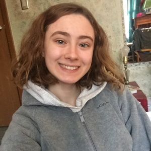 Meet your Posher, Phoebe